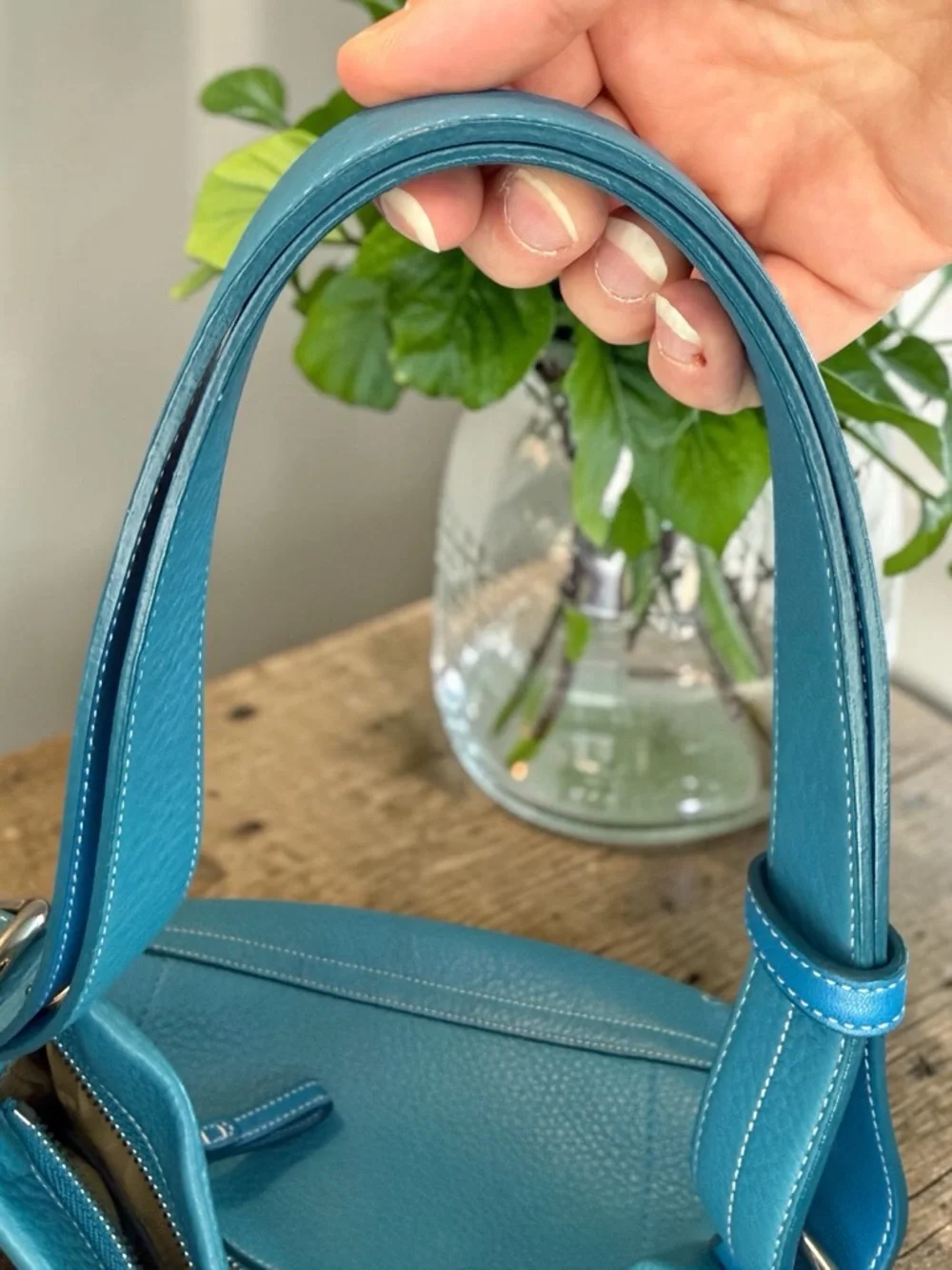 Coach Legacy Slim Duffle - Picture 15 of 16